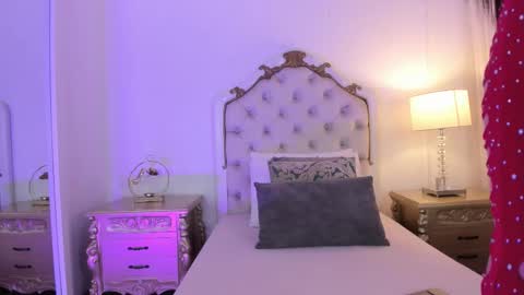 jessi lopez45 online show from March 3, 7:54 pm