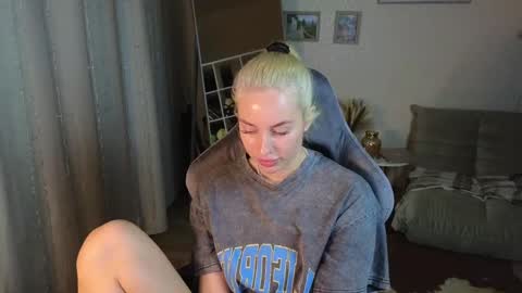 Jessy online show from January 20, 6:53 am