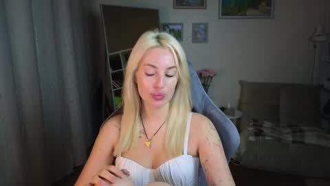 Jessy online show from January 28, 7:11 am