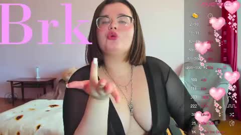 Natalia online show from June 18, 6:30 am