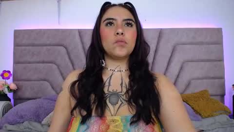Jessica Kraft online show from July 23, 1:58 am