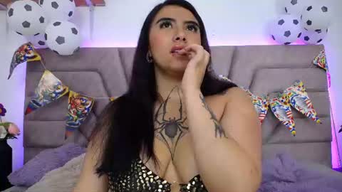 Jessica Kraft online show from July 11, 1:54 am