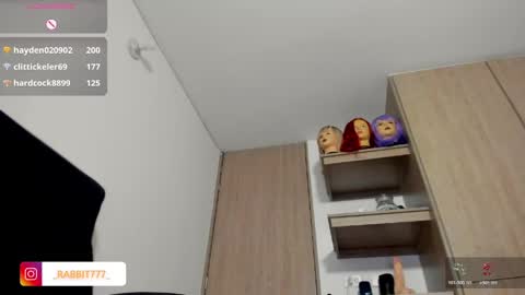 jessica_rabbit777_ online show from April 28, 2:27 am
