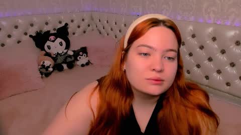 jessica_rabbitt19 online show from December 6, 6:44 pm