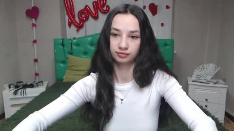 JessicaBreez online show from May 7, 5:25 am