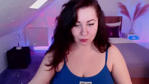 jessicaevanse online show from June 8, 6:58 am