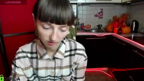 jessicaforris online show from November 4, 8:04 am