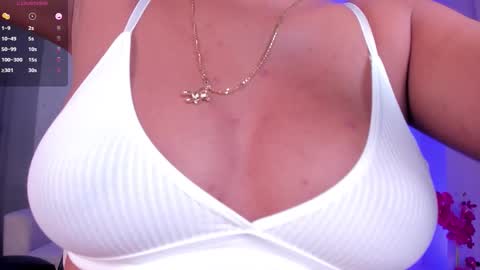 JESS online show from December 5, 10:03 am