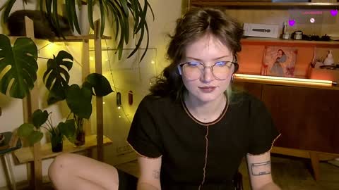 Jessie online show from February 1, 2:02 pm