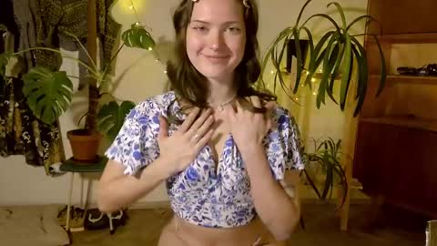 Jessie online show from March 8, 3:45 pm