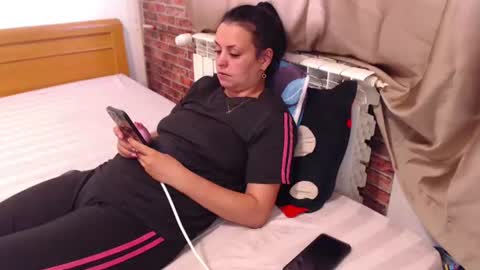 jessiestar3 online show from July 6, 7:49 am