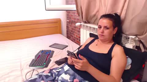 jessiestar3 online show from July 19, 4:48 am