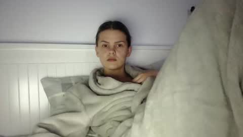 jessieryan online show from November 4, 5:31 am