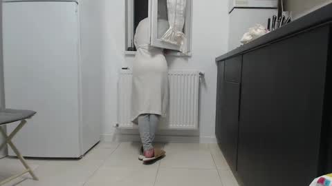 jessieryan online show from December 2, 3:21 pm