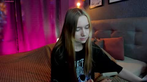 Jessie online show from November 26, 9:06 am