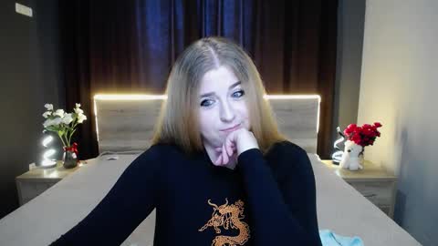 Snapshot of jessikadaniels chatting on September 15, 7:10 am Jess online show from September 15, 7:10 am