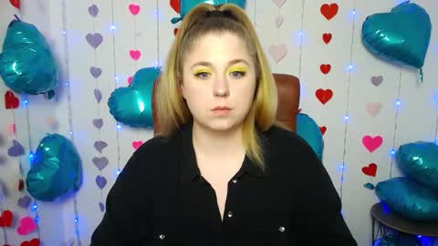 Snapshot of jessikadaniels chatting on February 21, 10:28 am Jess online show from February 21, 10:28 am