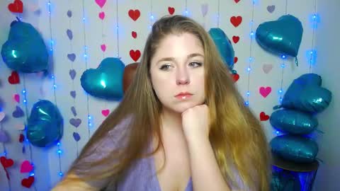 Snapshot of jessikadaniels chatting on February 10, 10:09 am Jess online show from February 10, 10:09 am