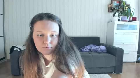 NEW VIDEO IN BIO online show from May 2, 1:06 pm