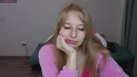 Jessy online show from April 26, 10:57 am