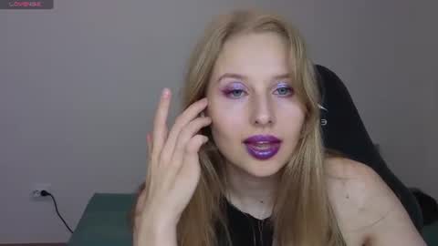 Jessy online show from July 3, 5:18 pm