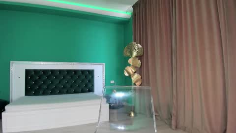 Snapshot of jessy_cruz chatting on February 21, 8:40 am Jessy online show from February 21, 8:40 am