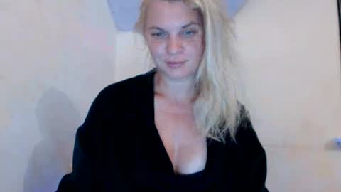 jessyangels online show from July 8, 8:56 pm