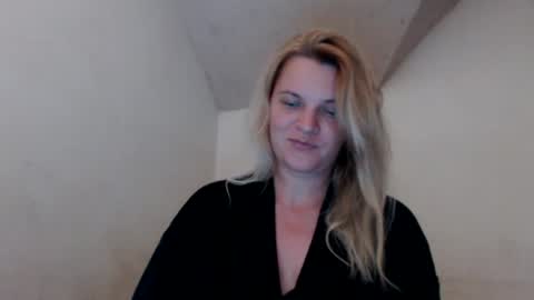 jessyangels online show from June 17, 8:36 pm