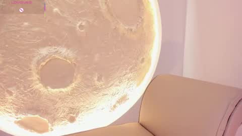 Jessy Morgan online show from April 25, 5:09 am