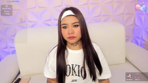 Snapshot of jessymorgan_ chatting on February 13, 6:30 am Jessy Morgan online show from February 13, 6:30 am