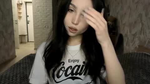 I am Gina ntmu Lets hit 10 Thumbs Up together online show from May 30, 5:28 am