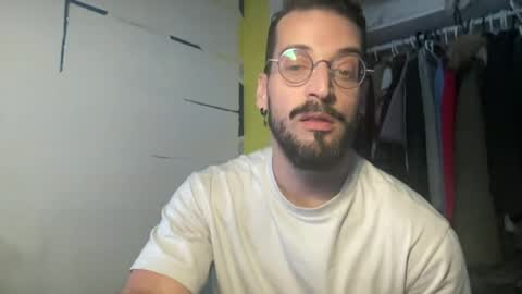 JEUNEMEK007 online show from June 19, 1:39 pm