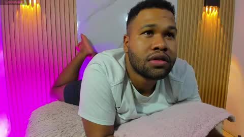 jeus_stanley online show from May 15, 4:43 am