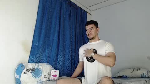 Juan David online show from February 4, 10:54 am