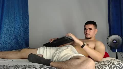 Juan David online show from April 30, 12:26 am