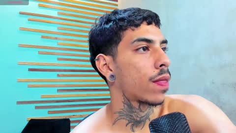 Snapshot of jharol_cardona chatting on October 4, 2:59 pm Jharol online show from October 4, 2:59 pm