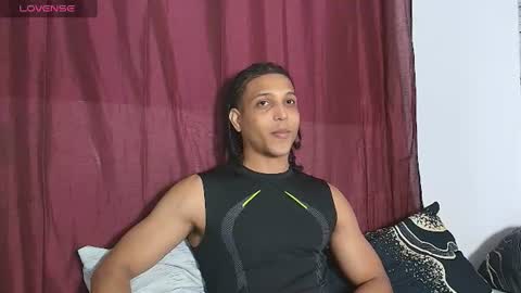 jhay_wheeler777 online show from July 25, 4:32 am