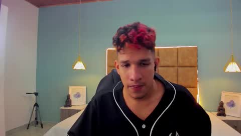 Jheider R. online show from September 29, 12:26 pm