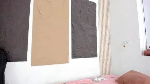 jheremy_wen online show from April 23, 3:14 am