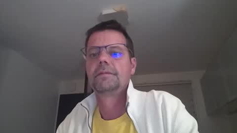 jhmec44000 online show from April 26, 9:12 pm