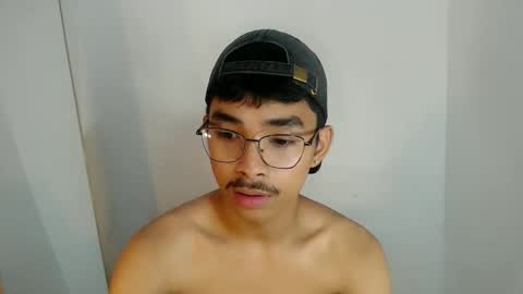 Johnny  online show from February 12, 6:17 am