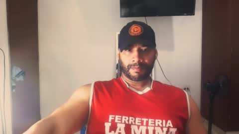 En moreno online show from December 22, 5:03 am