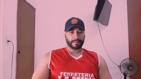 En moreno online show from January 19, 7:51 am