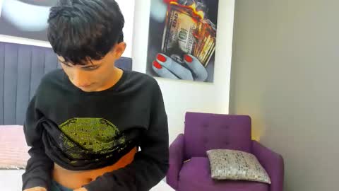 Jhon Kael online show from December 4, 3:28 am