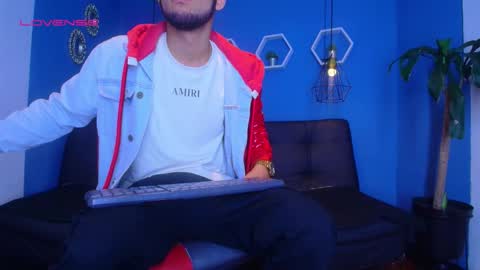 Snapshot of jhon_malo chatting on October 18, 5:11 am jhon_malo online show from October 18, 5:11 am