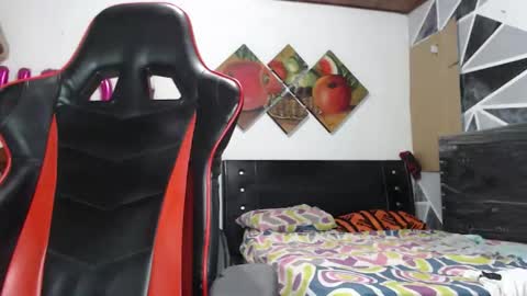 jhon tommy online show from March 7, 3:06 am