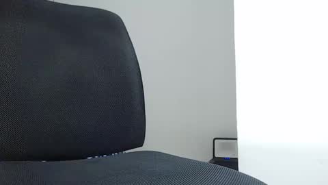 Jhon Tomson online show from October 3, 2:32 am