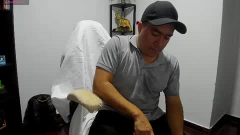 jhonatan_morales_s online show from July 8, 12:47 am