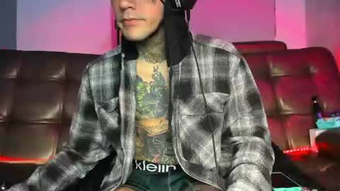 jhonny_ackerman online show from June 16, 7:56 am
