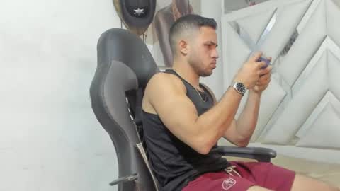 jhonny online show from February 2, 6:47 am